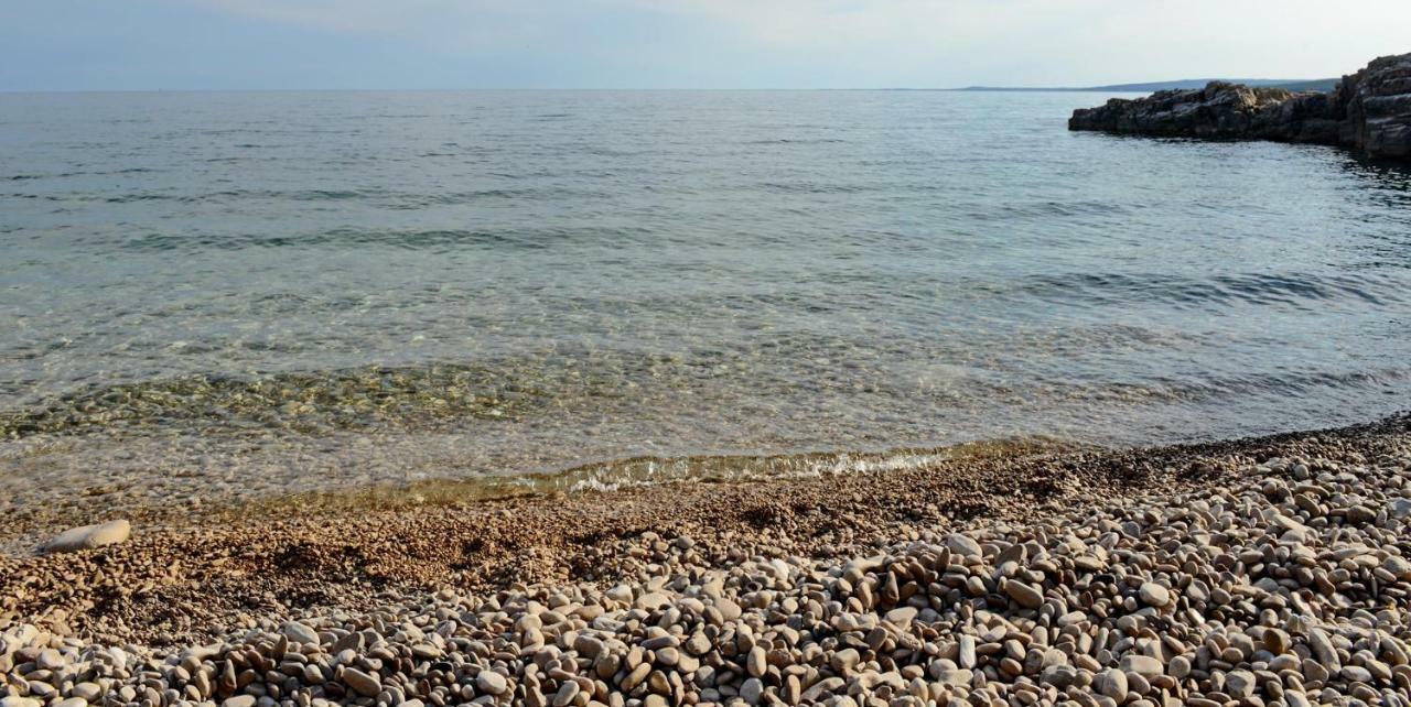 Apartment Stefania On The Beach Koromačno Exteriér fotografie