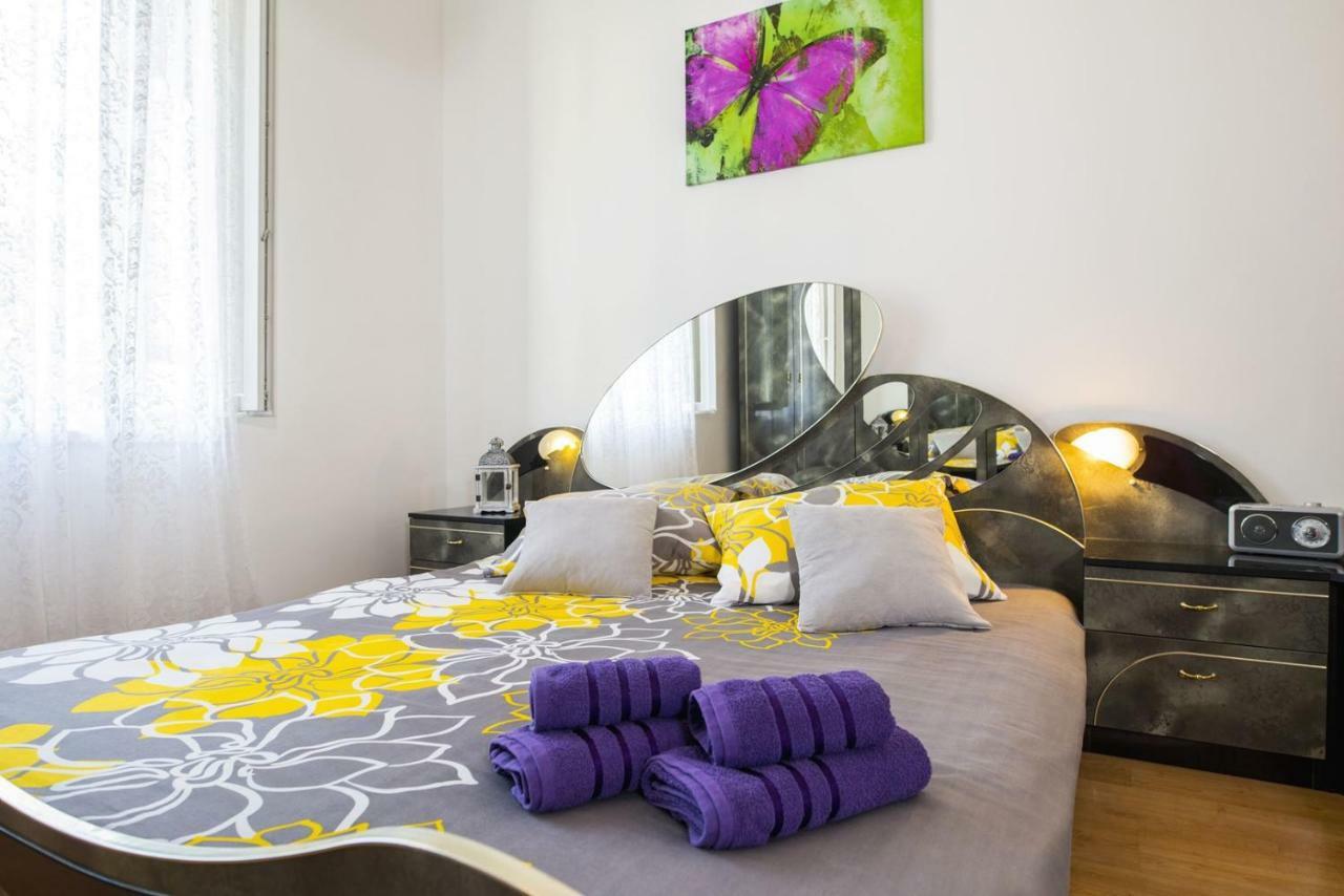Apartment Stefania On The Beach Koromačno Exteriér fotografie
